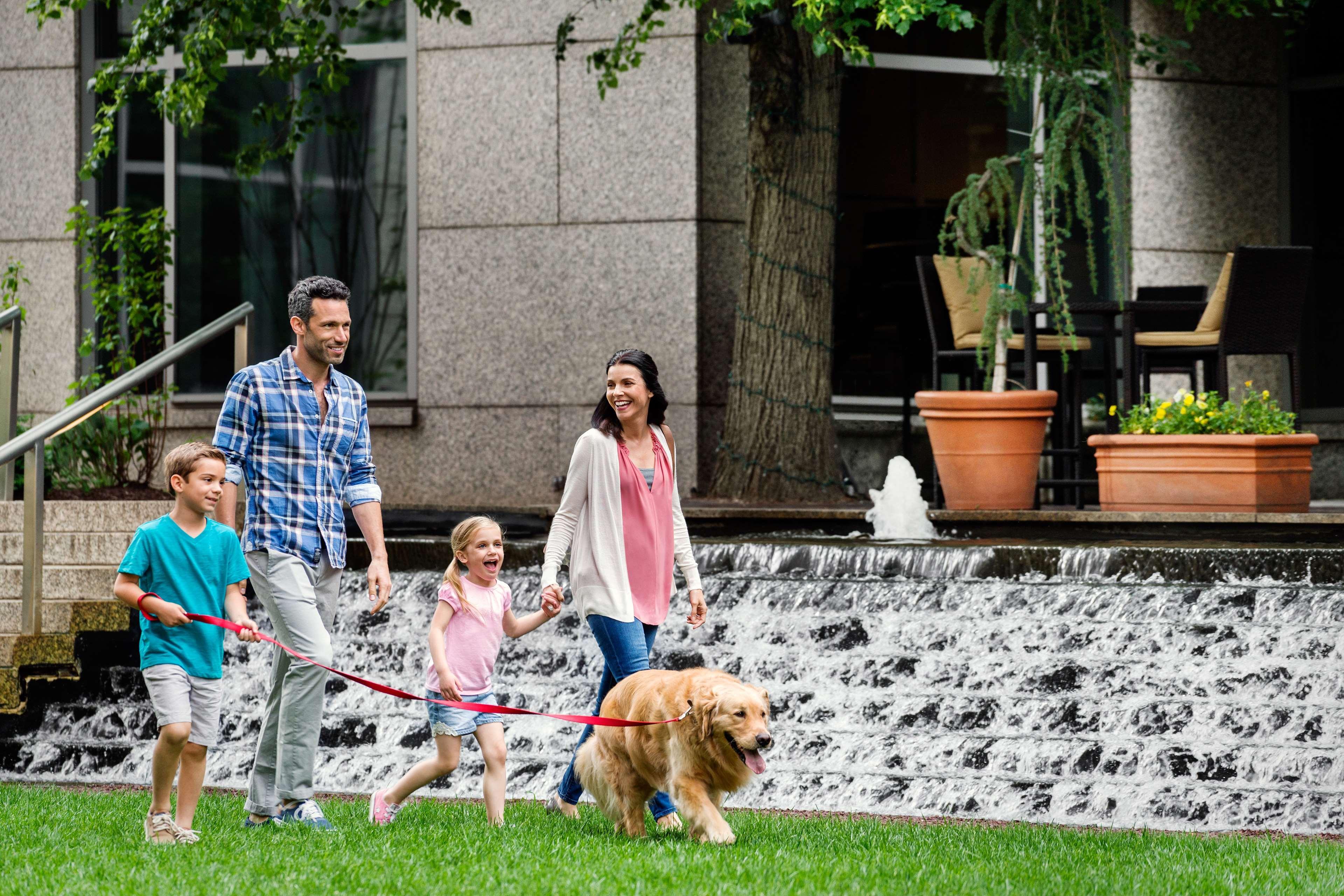 The Logan Philadelphia, Curio Collection By Hilton Hotel Exterior photo