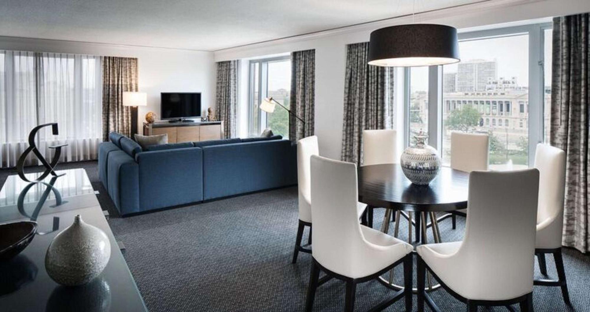 The Logan Philadelphia, Curio Collection By Hilton Hotel Exterior photo