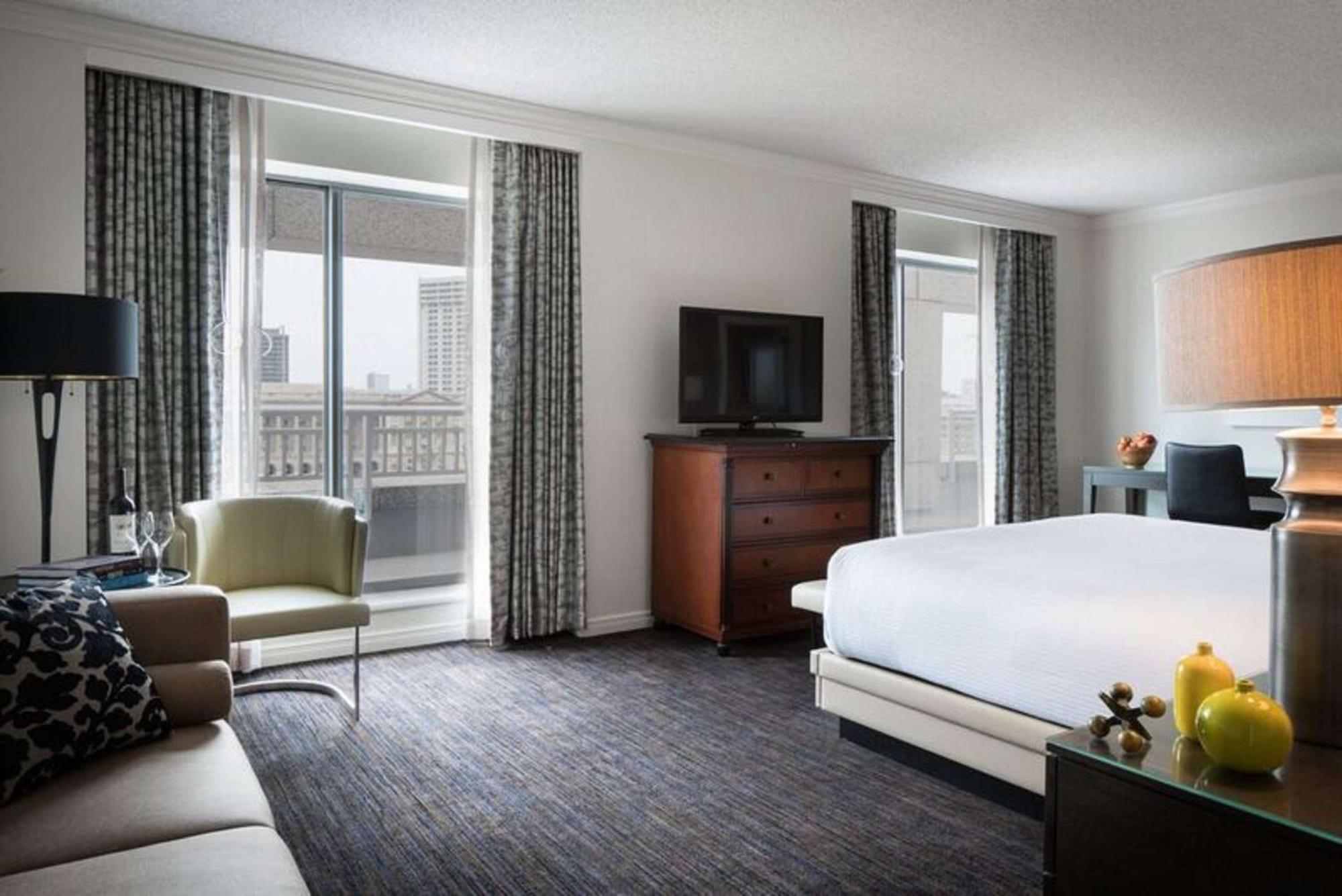 The Logan Philadelphia, Curio Collection By Hilton Hotel Exterior photo